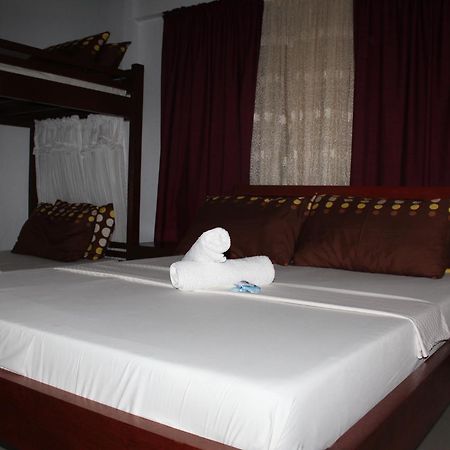 Peria Seafront Pensione Roxas  Ngoại thất bức ảnh