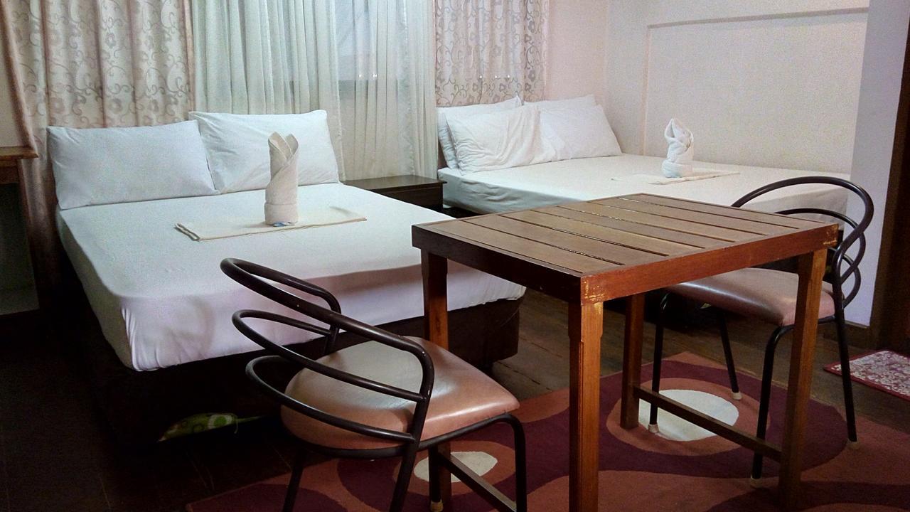 Peria Seafront Pensione Hotel Roxas  Ngoại thất bức ảnh