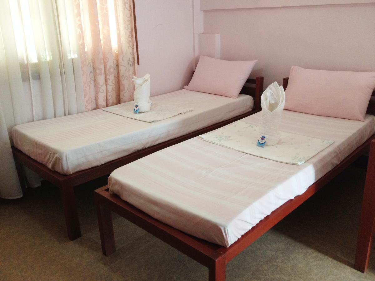 Peria Seafront Pensione Roxas  Ngoại thất bức ảnh