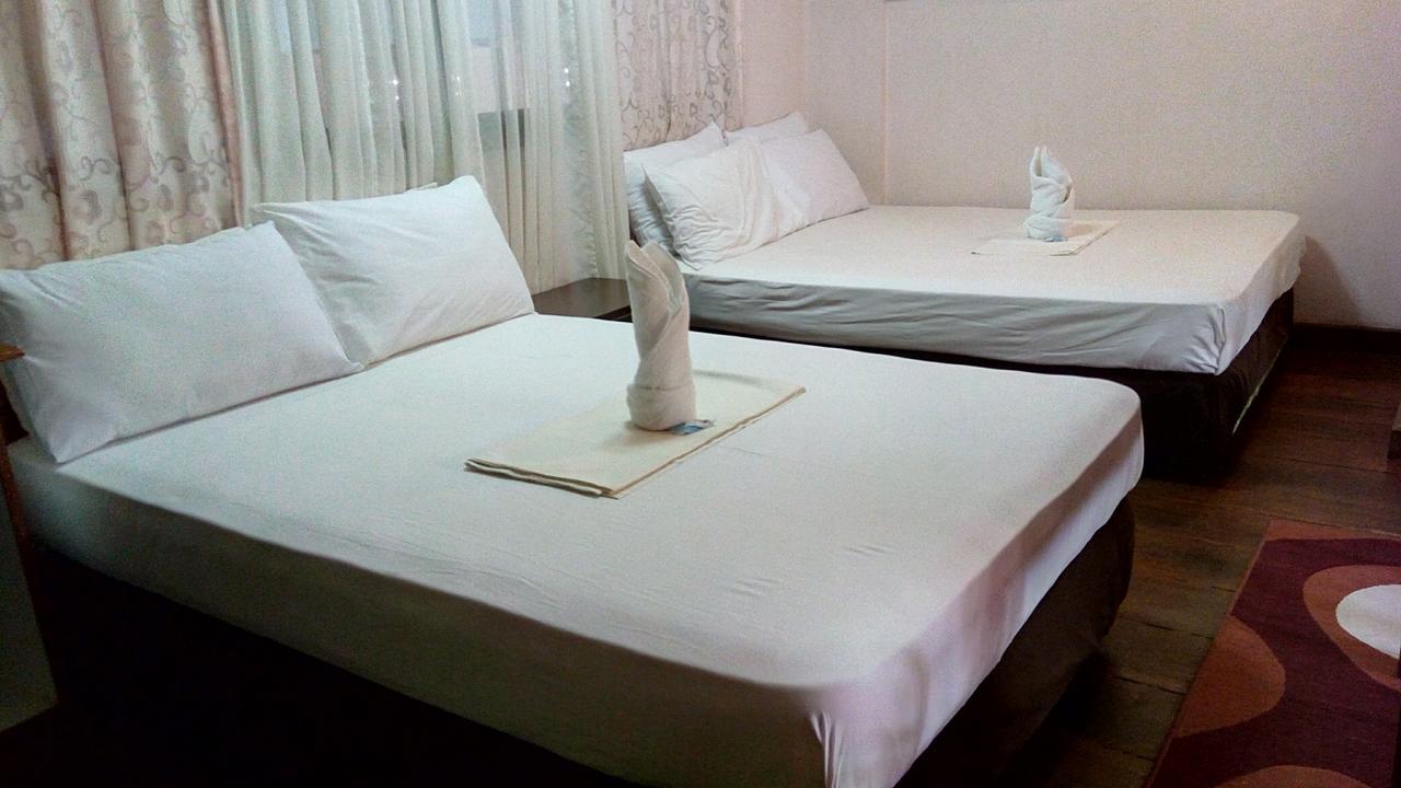 Peria Seafront Pensione Roxas  Ngoại thất bức ảnh