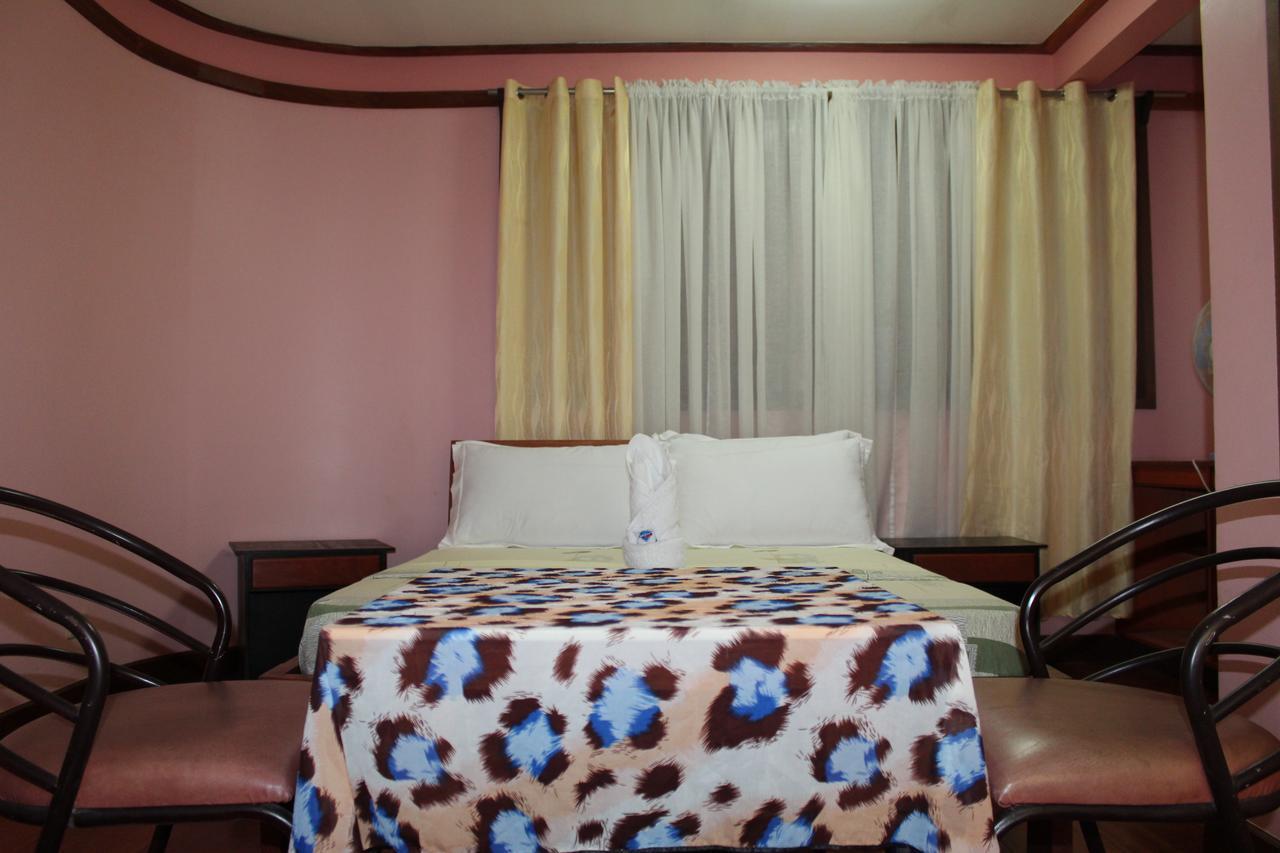 Peria Seafront Pensione Roxas  Ngoại thất bức ảnh